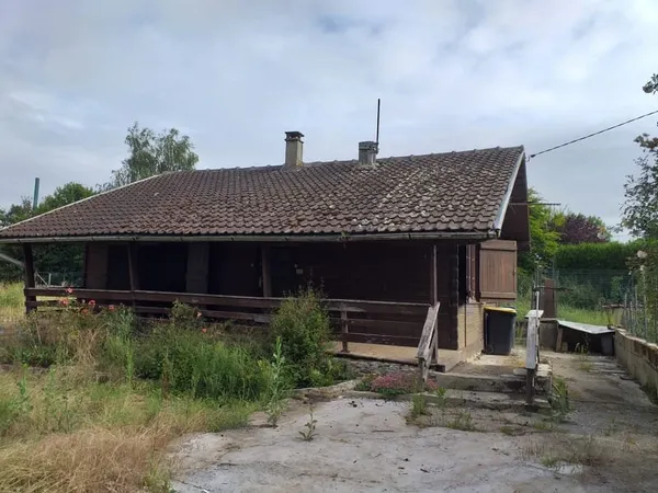 NICHE SUR SON TERRAIN
