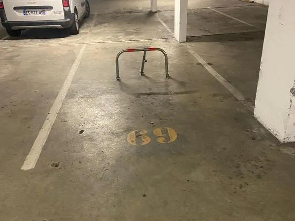 Parking saint cyrprien