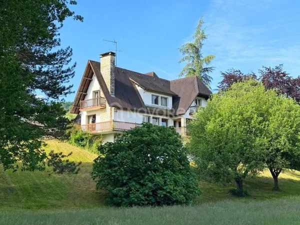 Maison 8 pièces
