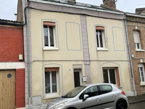 Maison 7 pièces 93 m²