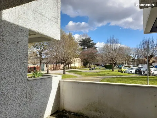 T4 91 m² avec Terrasse, balcon, garage - RDC - Quartier de l'Ormeau