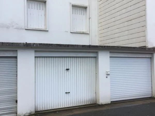 Garage à louer Jean dauger