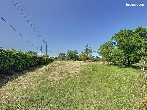 Terrain 607 m² Henanbihen