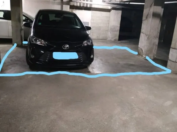 Parking 16 m²