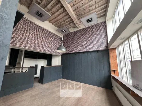 Local commercial 39 m²