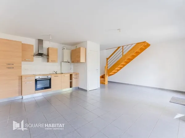 Duplex T3 de 63.30 m² avec grande terrasse dans résidence récente au calme