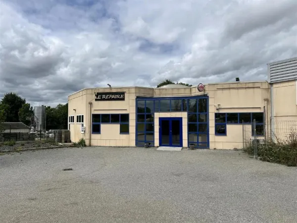 Commerce Vente Sées  280m² 130000€