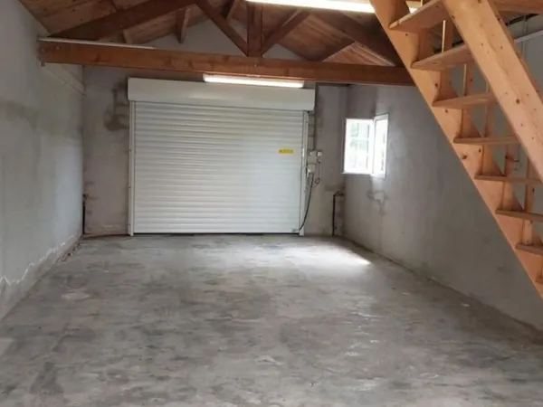 Terrain Saint Etienne De Mer Morte 387 m2 avec garage 50 m2