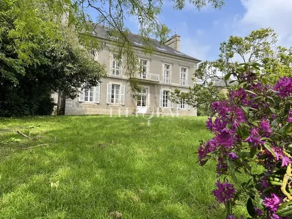 Maison de maître en centre ville de Lannion