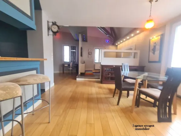 Maison Noisy Le Sec 6 pièce(s) 121 m2
