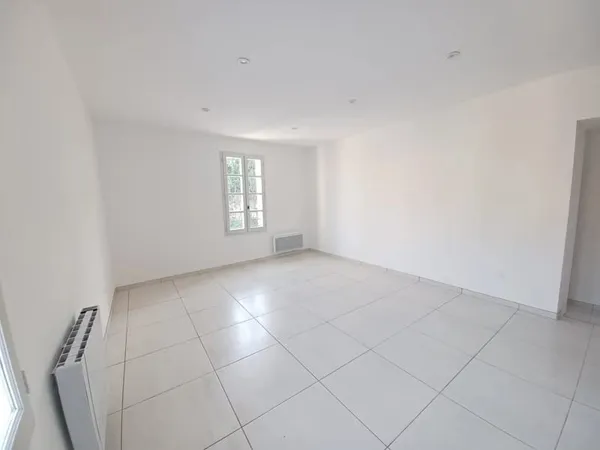 SAINT-ETIENNE-DU-GRES