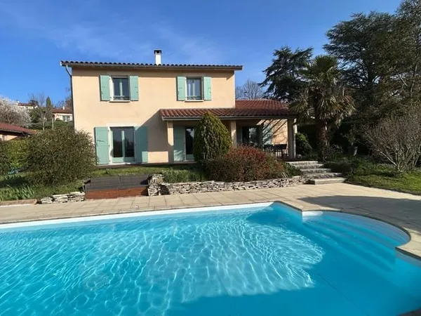 Maison 6 pièces 159 m²