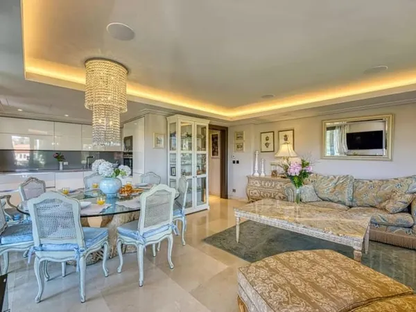 3 Chambres - Appartement - Alpes-Maritimes - A vendre - MZiCP869