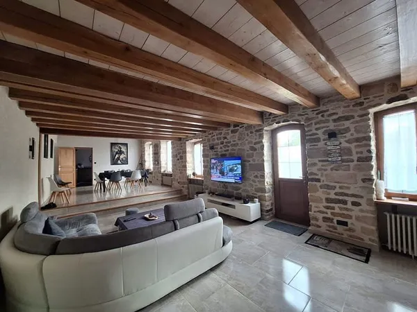 Maison Le Châtelet en brie 6 pièce(s) 180 m2