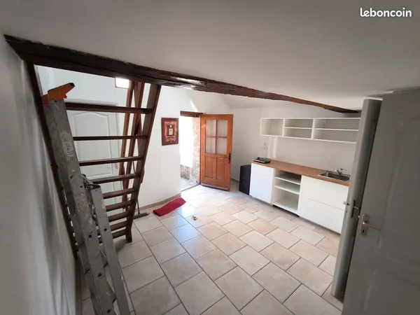 Studio NON meublé