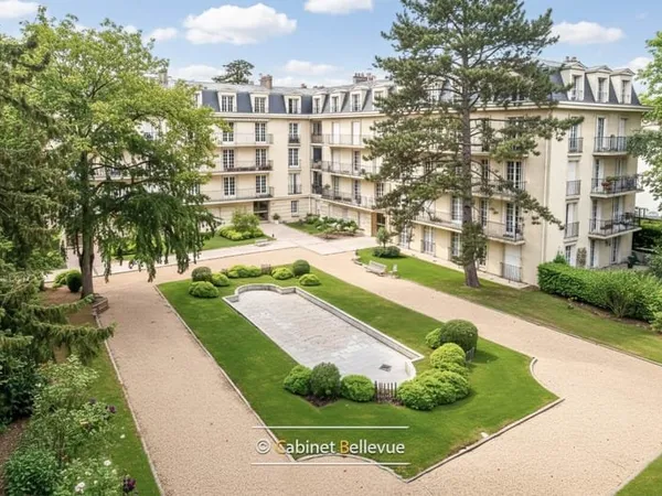 Meudon Bellevue - appartement 1 pièces avec balcon, cave et