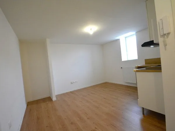 Dpt Nord (59), à louer DOUAI appartement T2 de 31 m²
