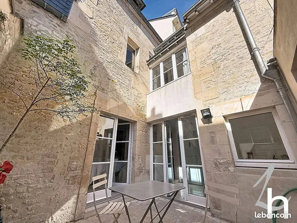 Maison 8 pièces 162 m²