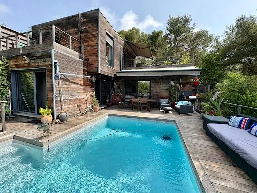 Maison 4 pièces 142 m²