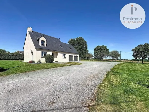 A VENDRE MAISON FAMILIALE LA DOMINELAIS 5 CHAMBRES - DOUBLE GARAGE TERRAIN EN 1700 M² ILLE ET VILAIN