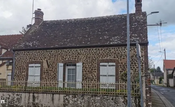 Maison centre La Loupe