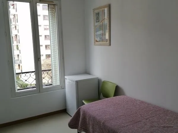 Studette de 11m2 à louer a proximité du bois de Vincennes
