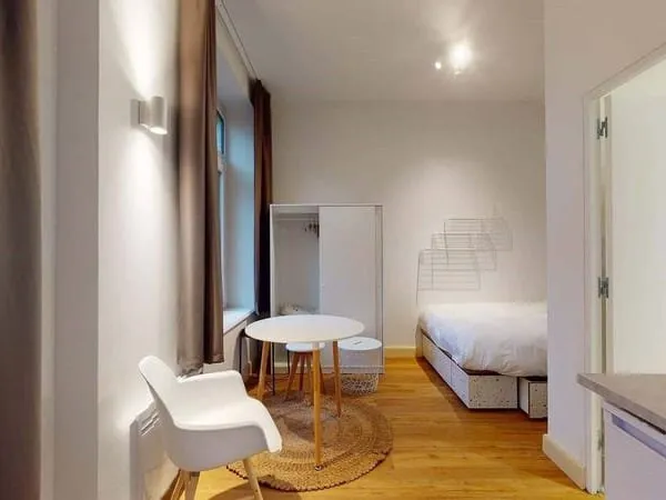 Studio 1 pièce 15 m²