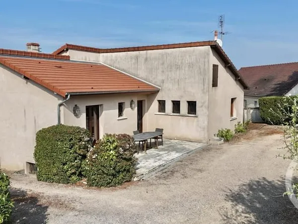Maison 10 pièces 249 m²