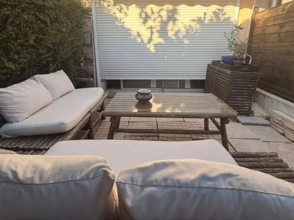 Studio 1 pièce 27 m²