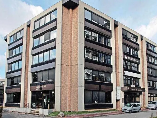 Parking/Garage/Box 738 m²