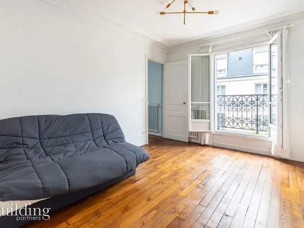 Paris 17e Ternes Maillot - Appartement 3 pièces avec balcon de 55 m²