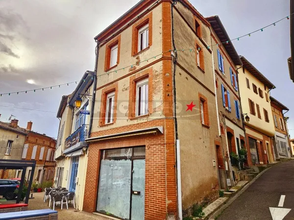 Immeuble mixte 85 m²