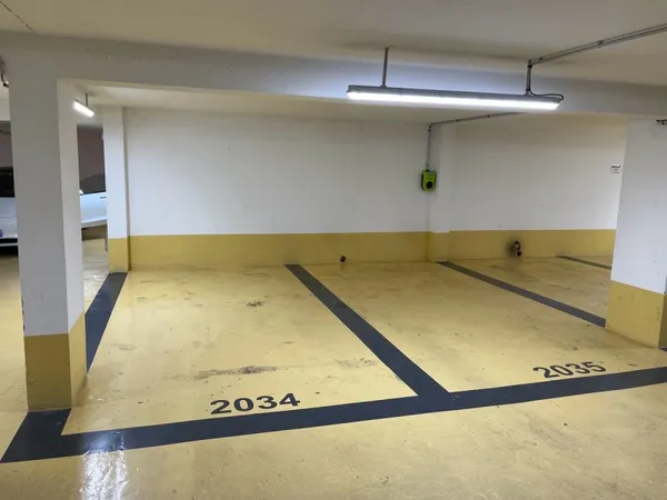 Loue parking