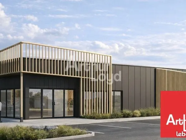 BUREAUX 180 m² BESSINES