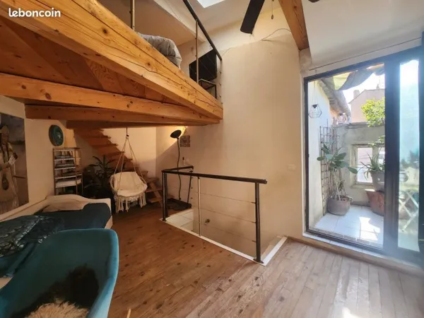 Maison de village 130M2 studio indépendant
