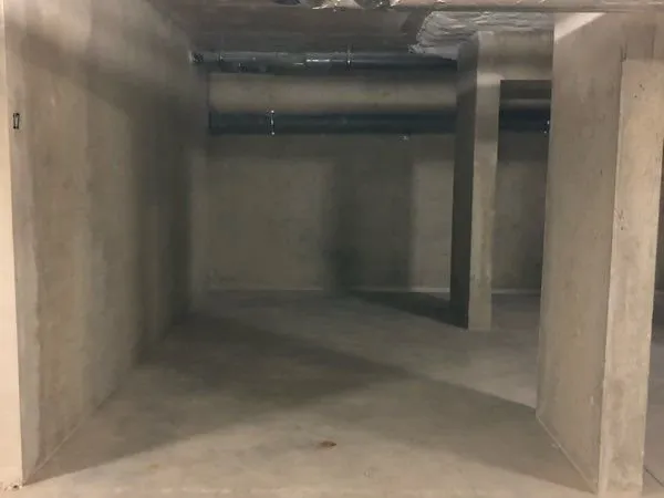 À vendre place de parking sécurisée sous sol Lyon 8ème