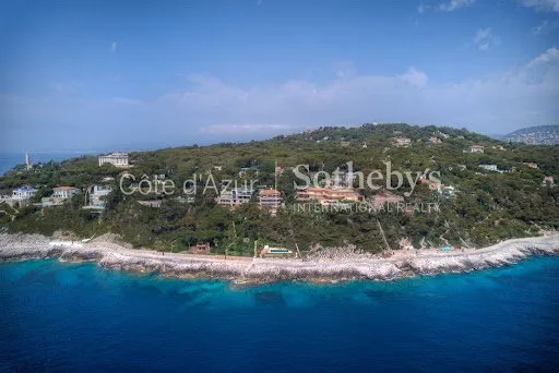 Villa 15 pièces 550 m²