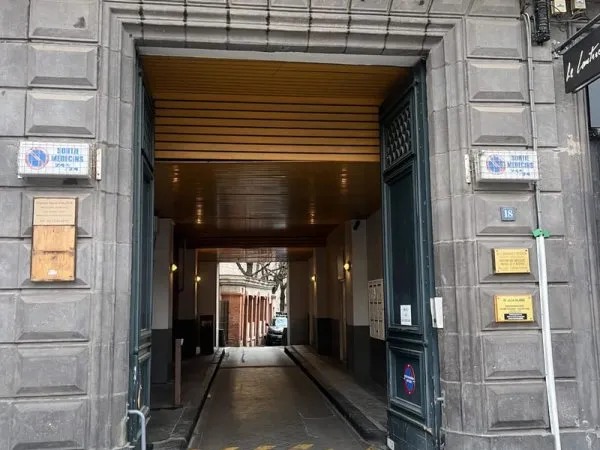APPARTEMENT TRES FORT POTENTIEL