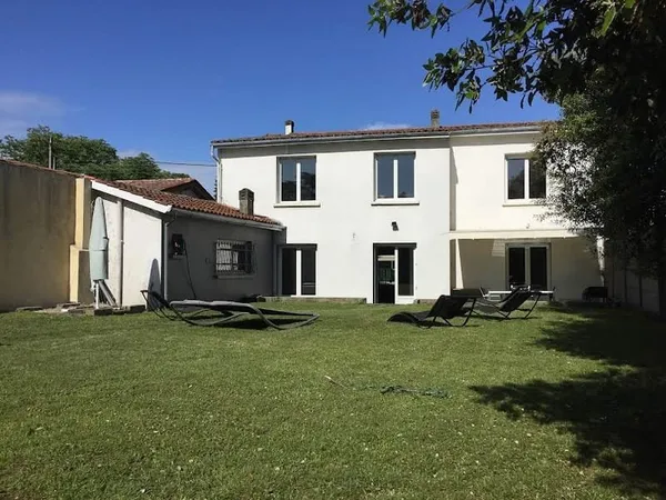 Maison 5 pièces 145 m²