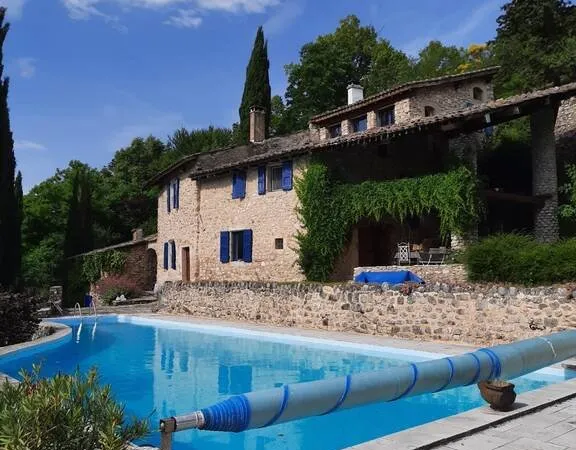Maison 6 pièces 200 m²