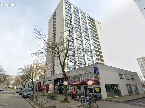 Studio meublé - Strasbourg Esplanade - 650 /mois CC