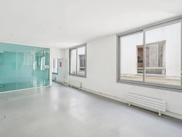 Bureaux 363 m²