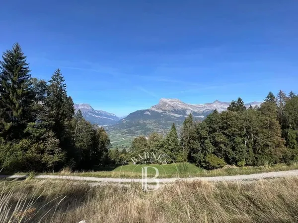 BARNES SAINT-GERVAIS, Terrain Viabilisé 930 m²