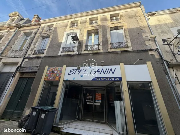 Immeuble de rapport 6 pièces 140 m²
