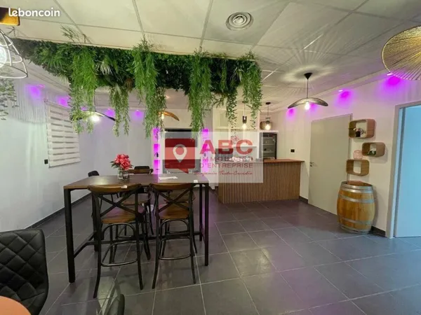 LOCAL D'ACTIVITE 840 m² SAINT JEAN DE VEDAS