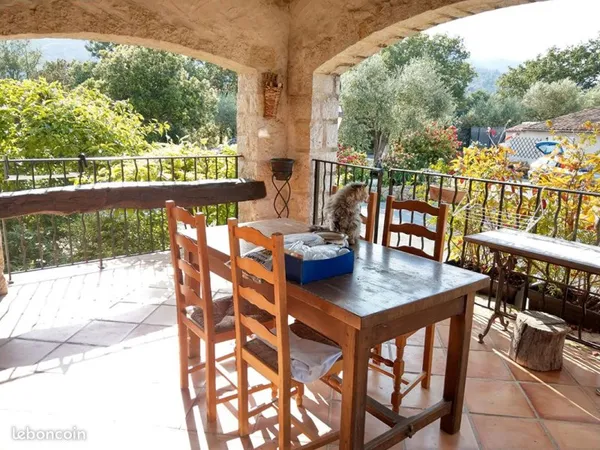 Appartement 4 pièces 100 m²