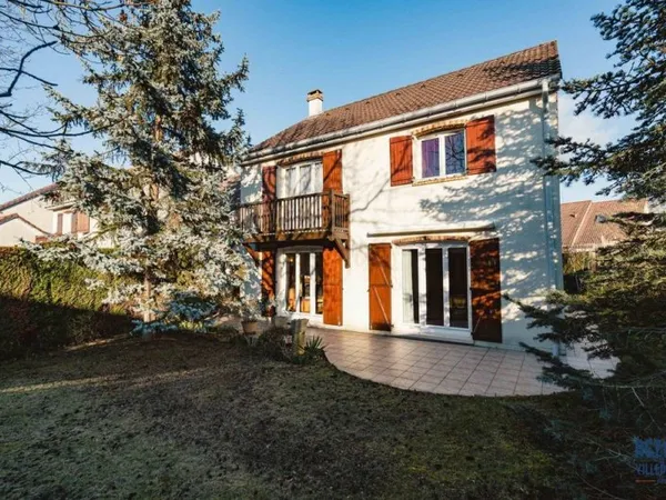 Maison de luxe 5 pièces 127 m²