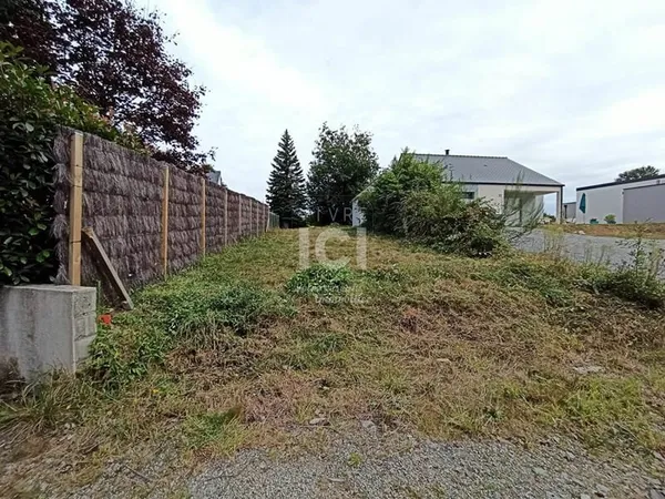 TERRAIN 231m² TREILLIERES
