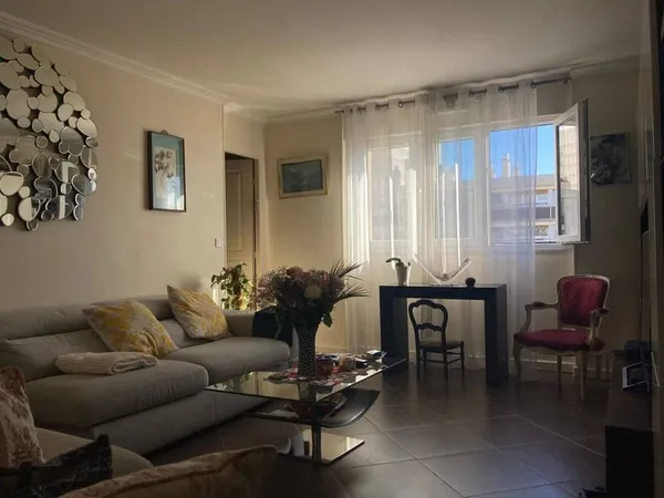 Appartement 4 pièces 79 m²