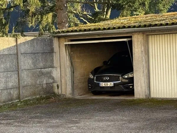 Garage à vendre